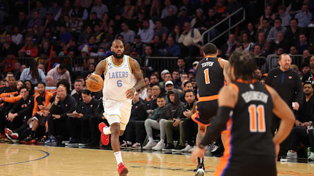 lebron james knicks jalen brunson obi toppin 1-31-23